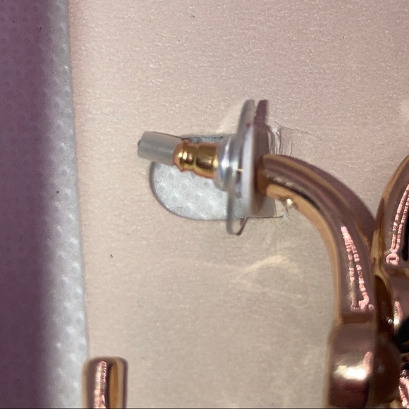 14th & Union Gold Hoop Earrings Yellow Stone 1” - Picture 2 of 3